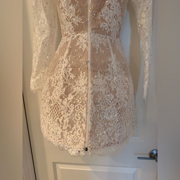 NWOT BRONX AND BANCO Isabella Long Sleeve Mini Dress in White - Picture 13 of 16